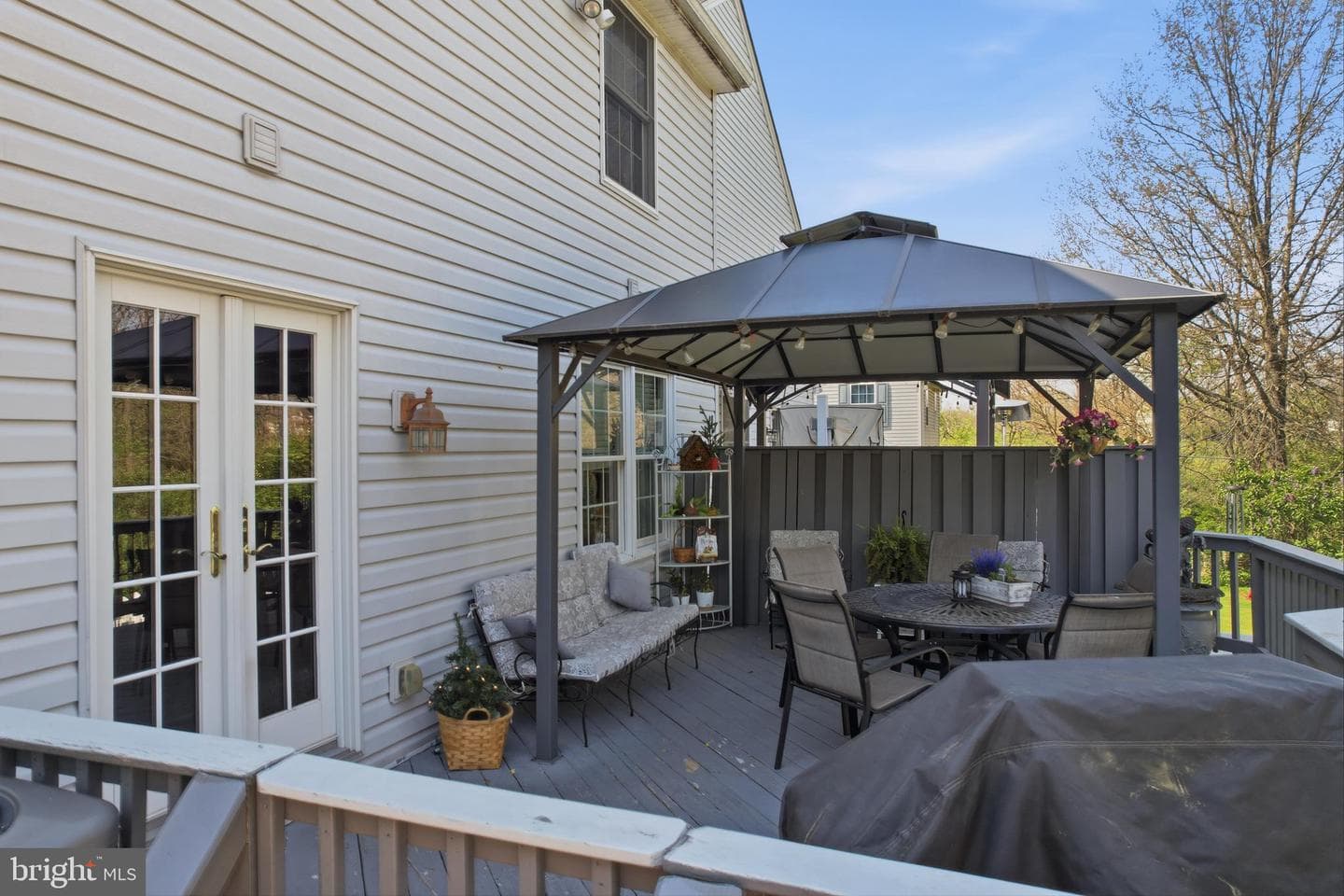 230 Sandown Court photo 27