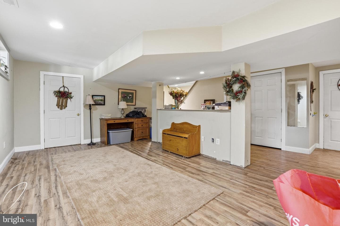 230 Sandown Court photo 30