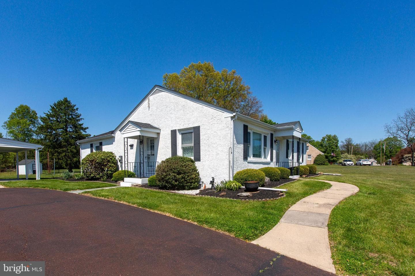 343 Collegeville Rd photo 33