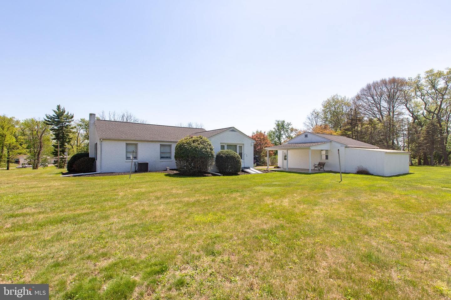 343 Collegeville Rd photo 35