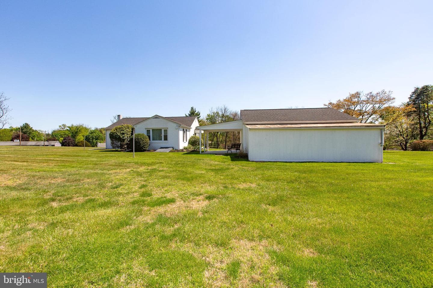343 Collegeville Rd photo 36