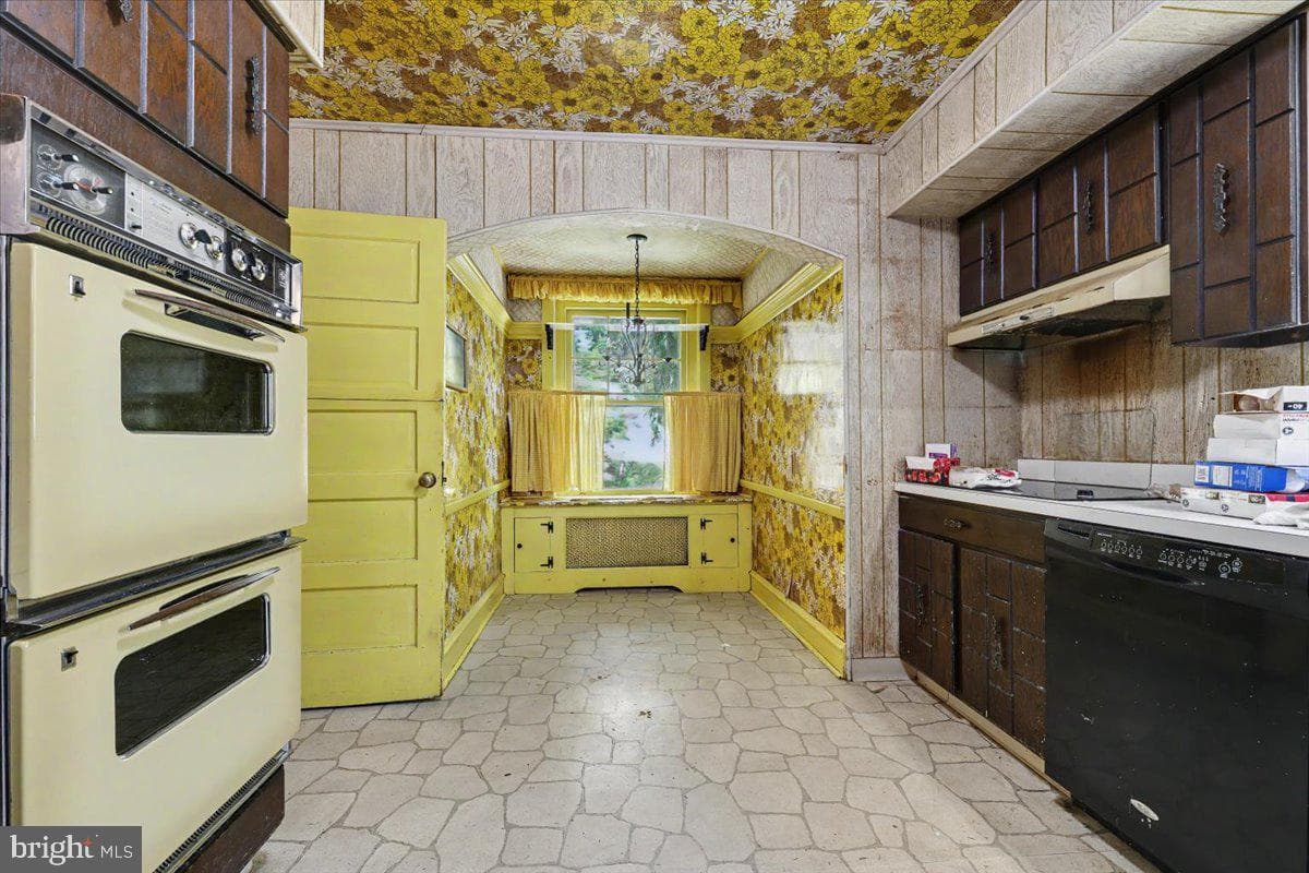 463 5th Street photo 16