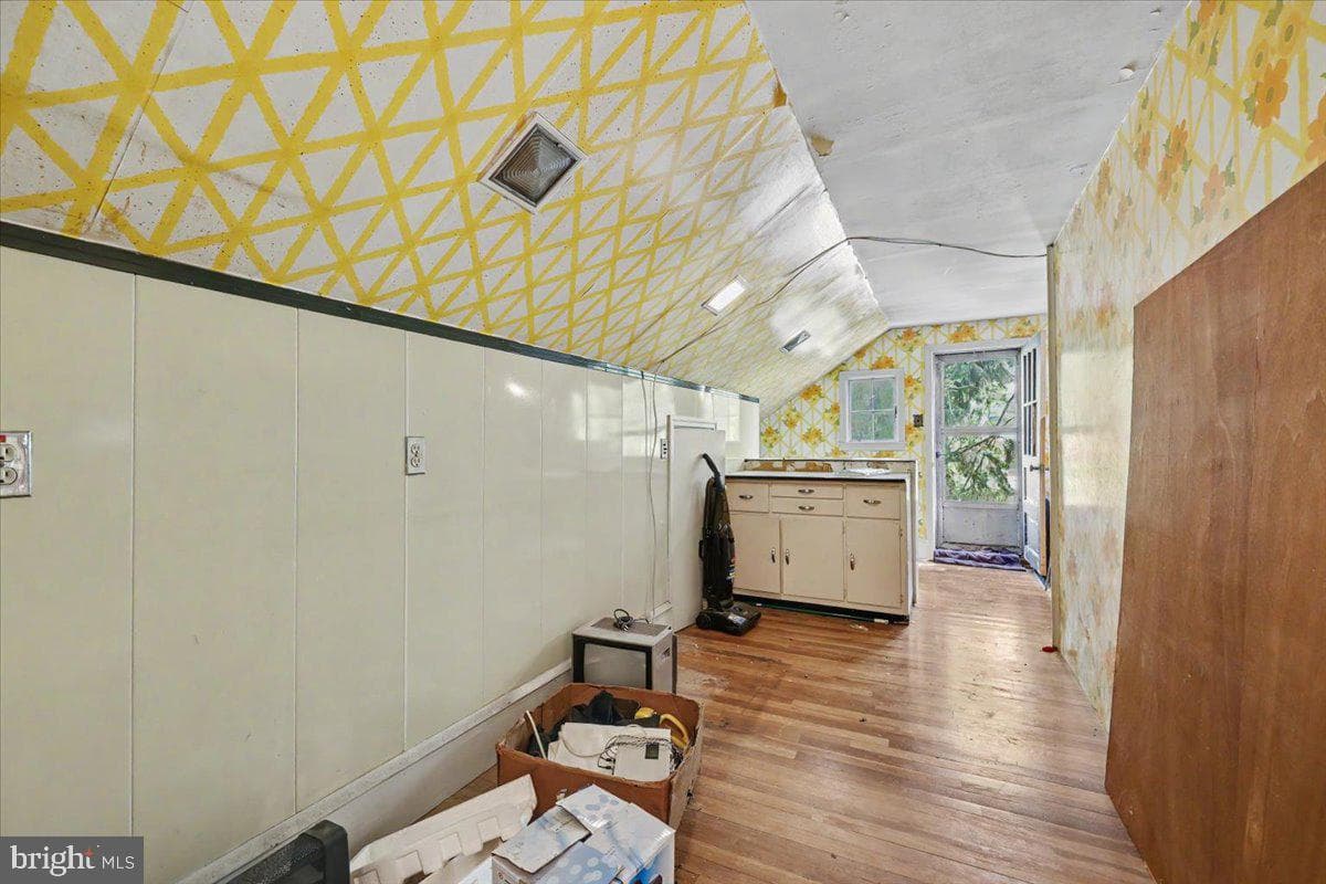 463 5th Street photo 25
