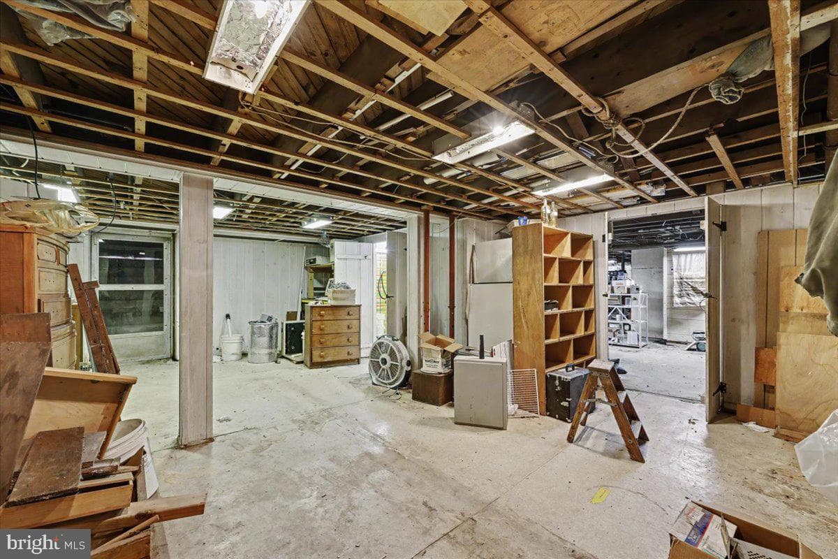463 5th Street photo 31