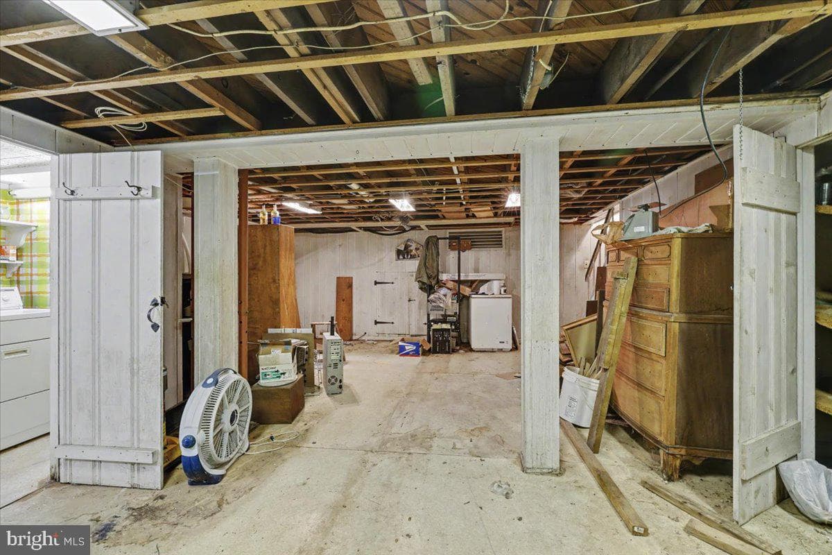 463 5th Street photo 32