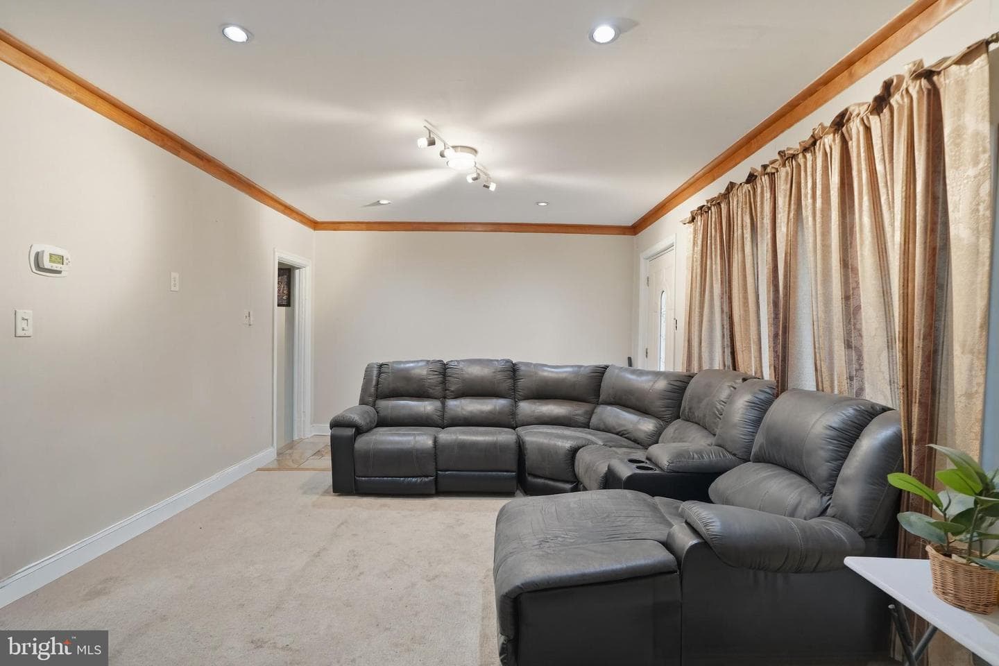 322 Tulpehocken Avenue photo 7