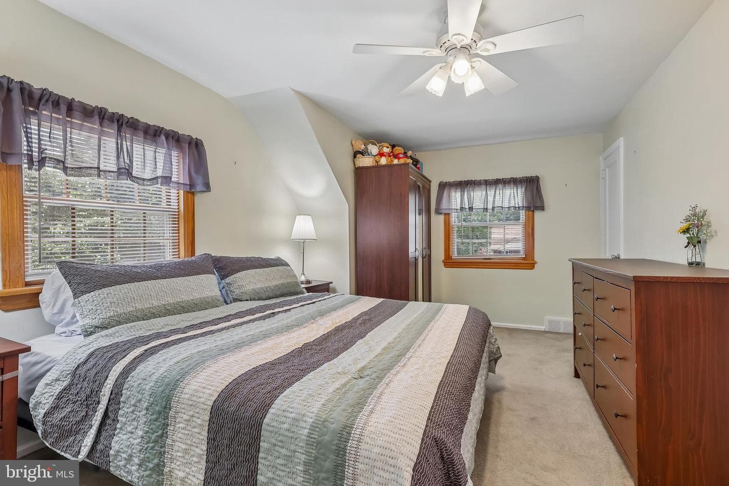 311 Hampton Road photo 23
