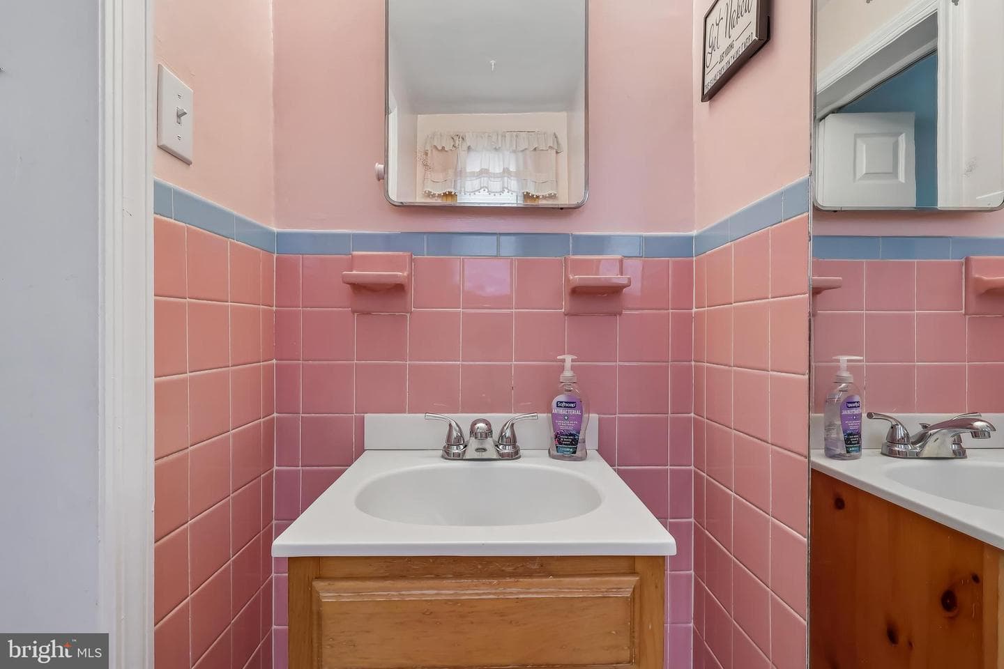 311 Hampton Road photo 32