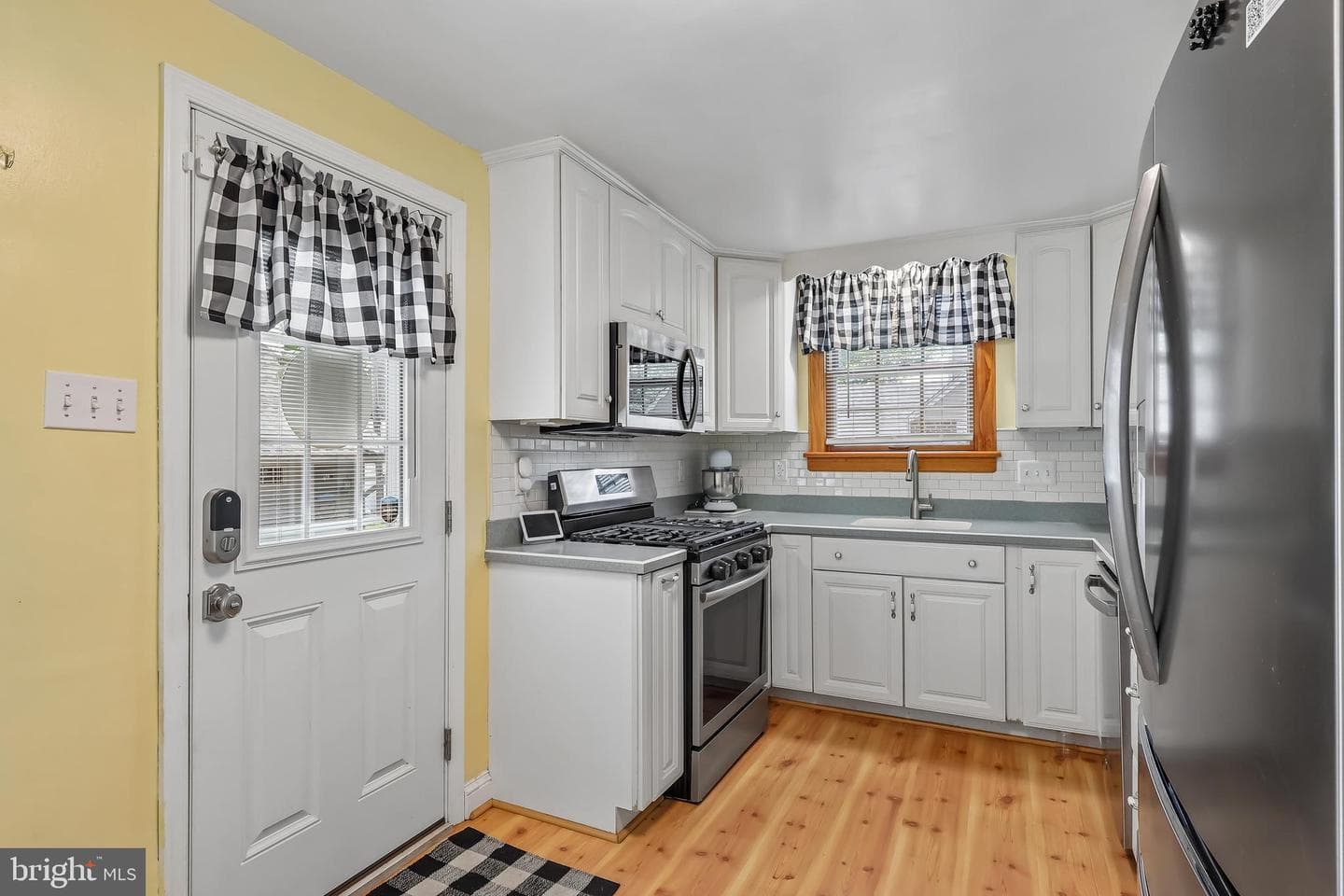 311 Hampton Road photo 4