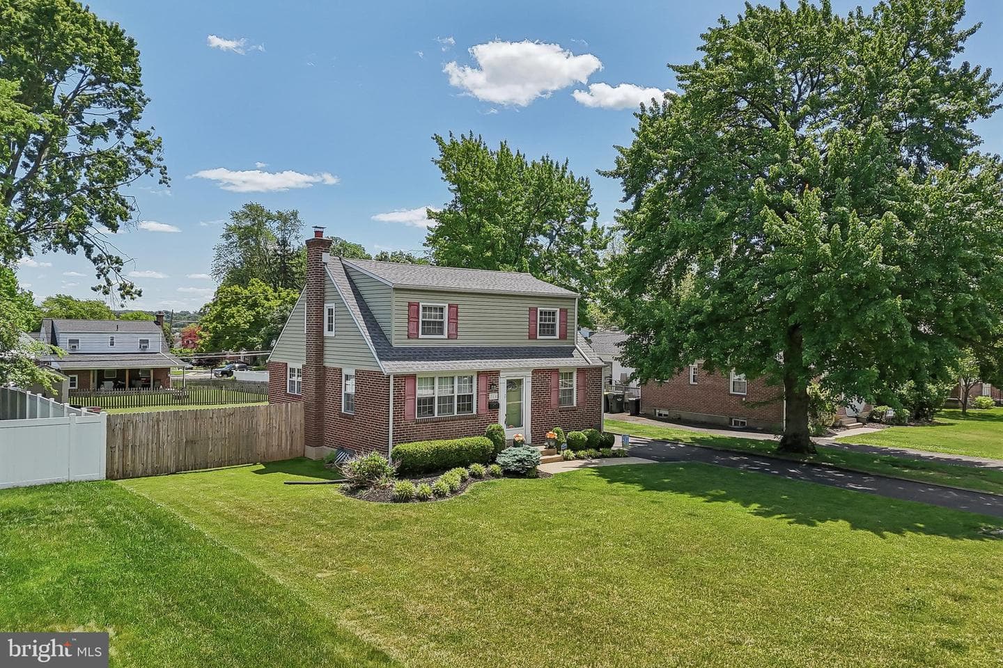 311 Hampton Road photo 48
