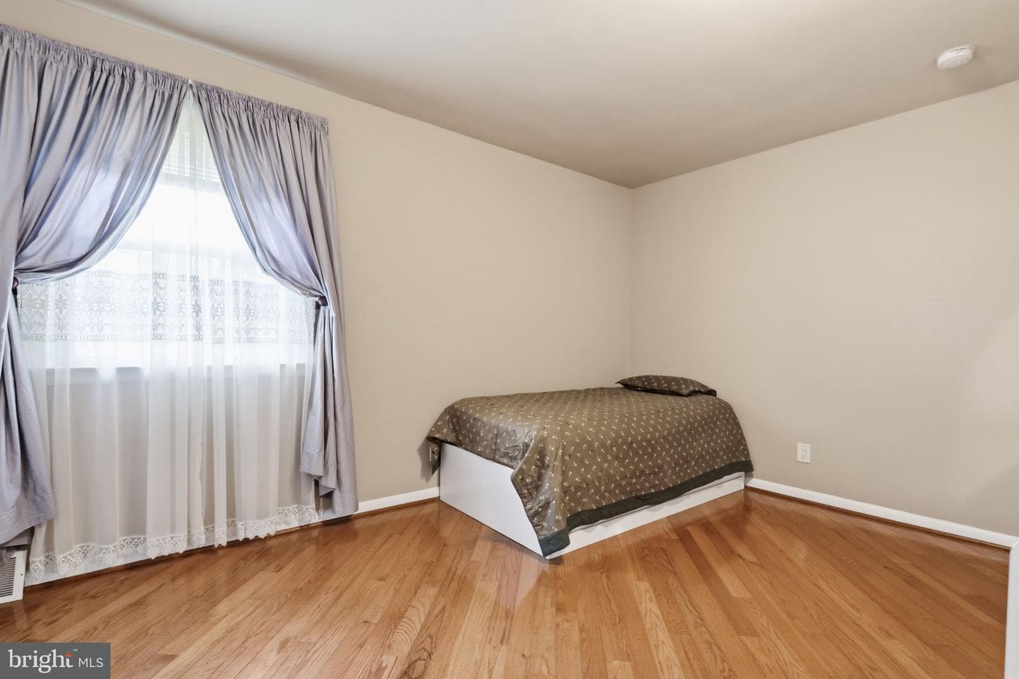 1111 Harriett Road photo 17