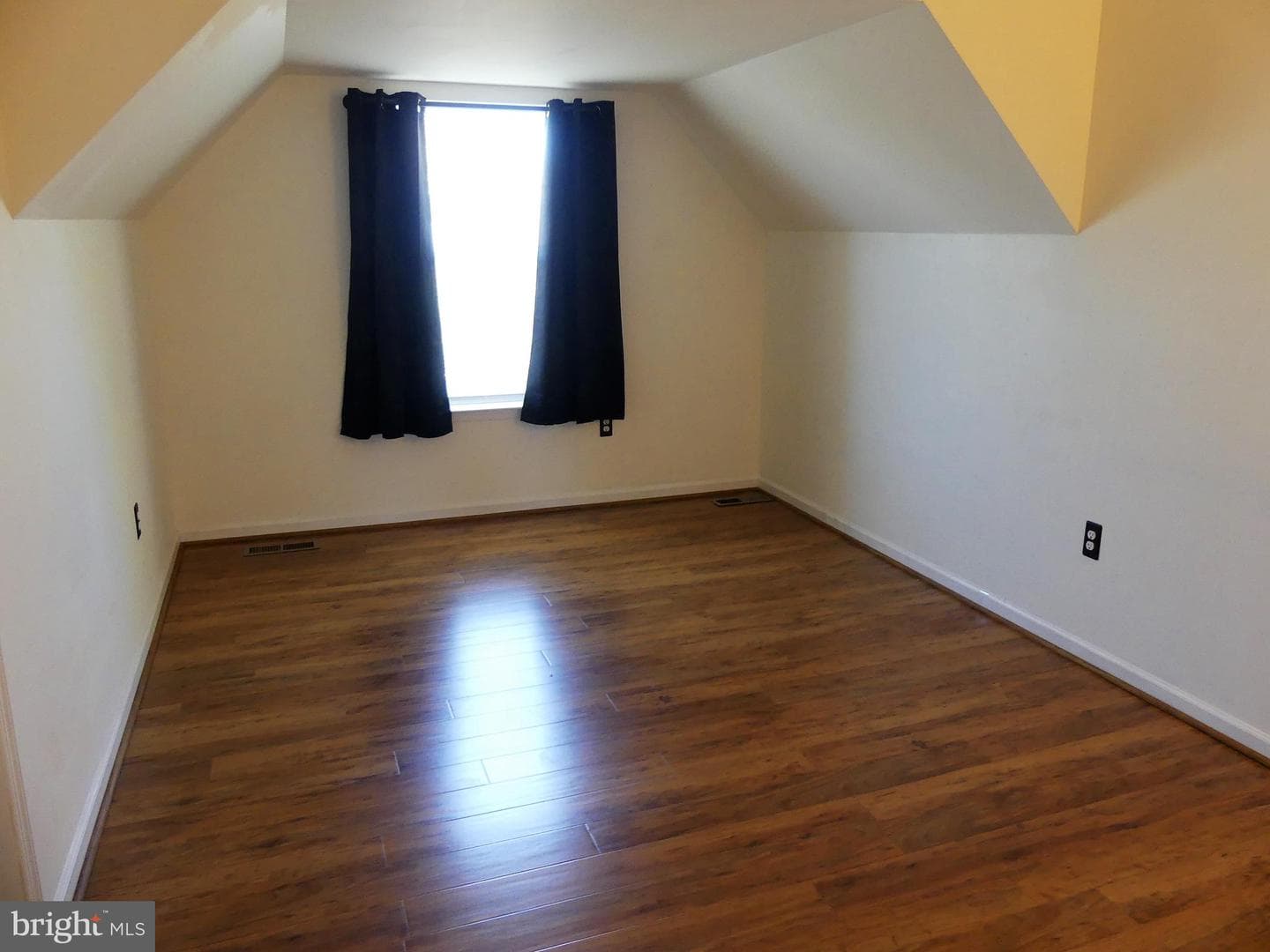 2137 Larkspur Court photo 32