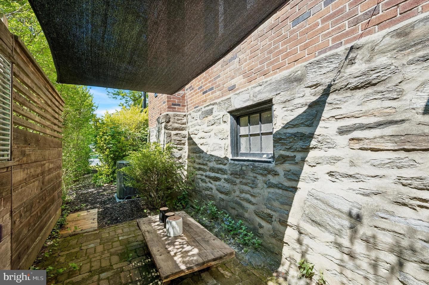 105 Rock Glen Road photo 25