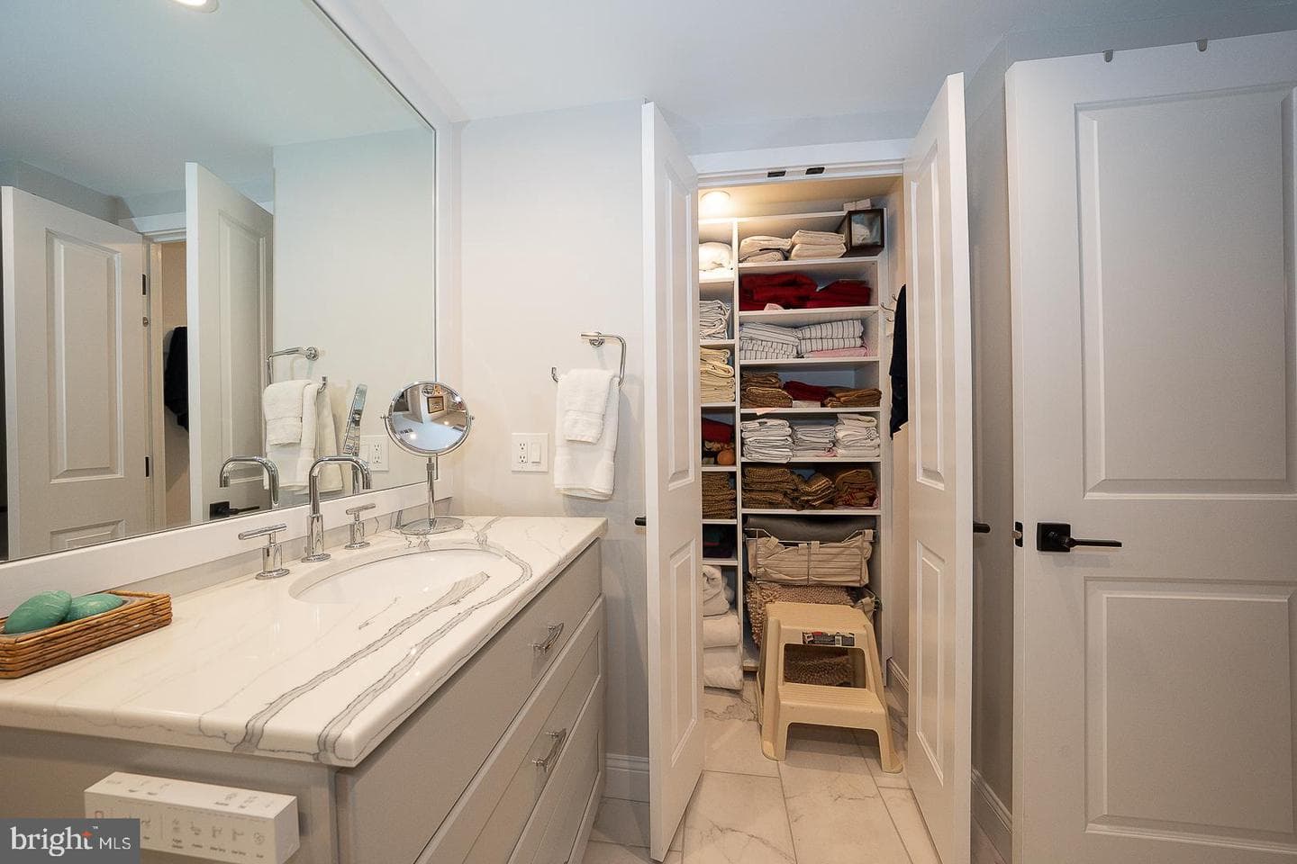 1655 Oakwood Dr CONDO N201 photo 28