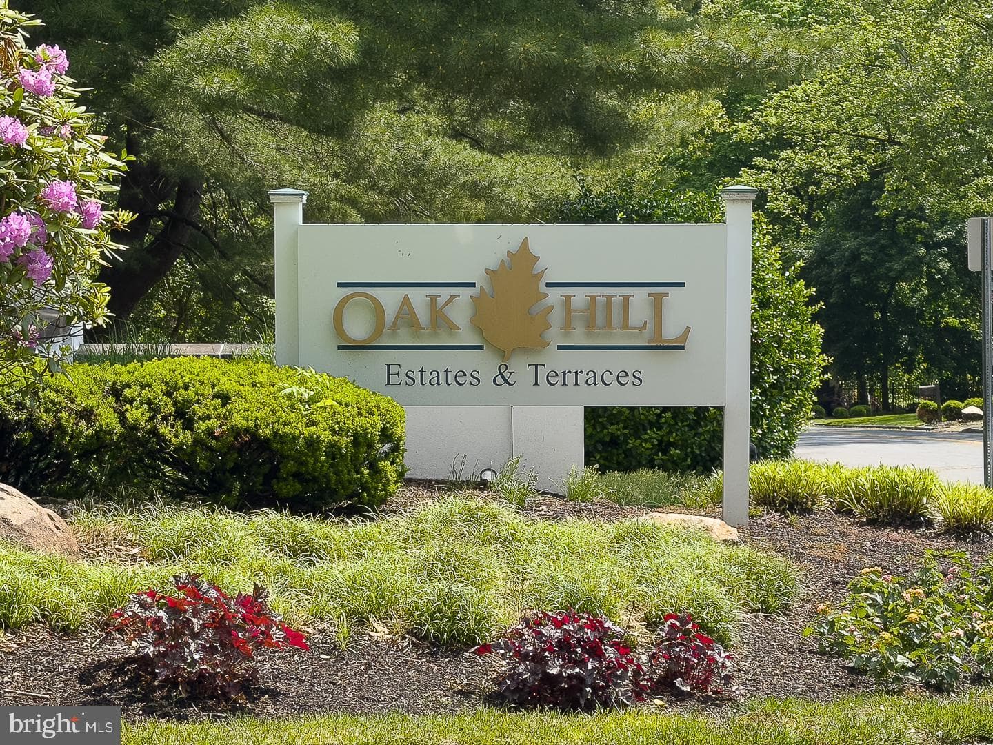 1655 Oakwood Dr CONDO N201 photo 32