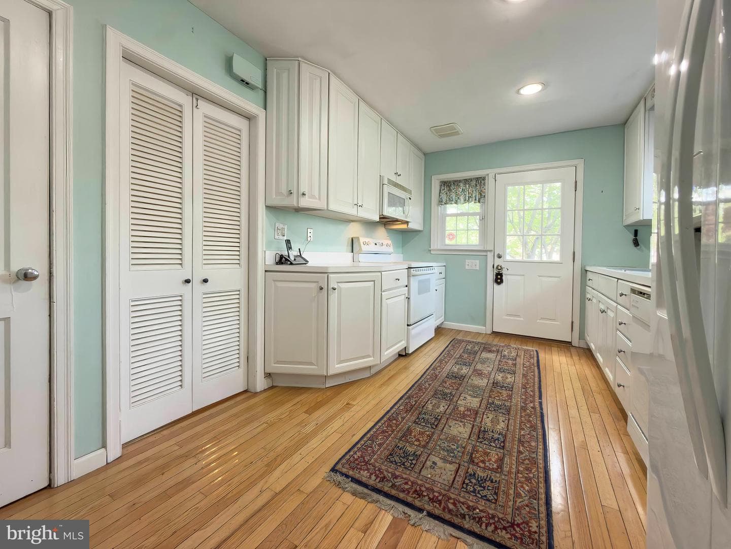 1522 James Road photo 9