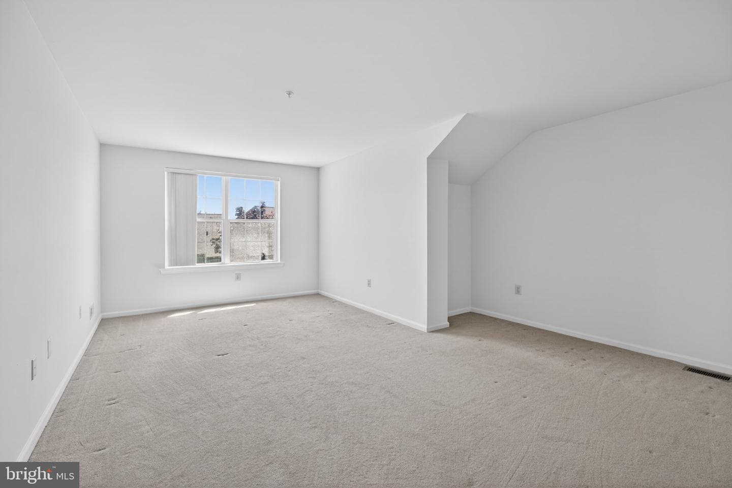 18 Trent Lane #18 photo 15