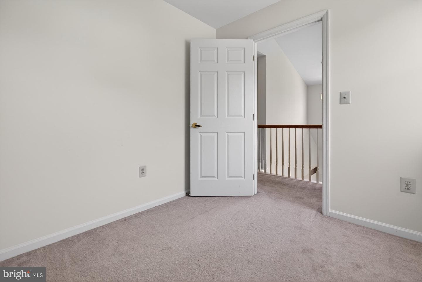 18 Trent Lane #18 photo 24