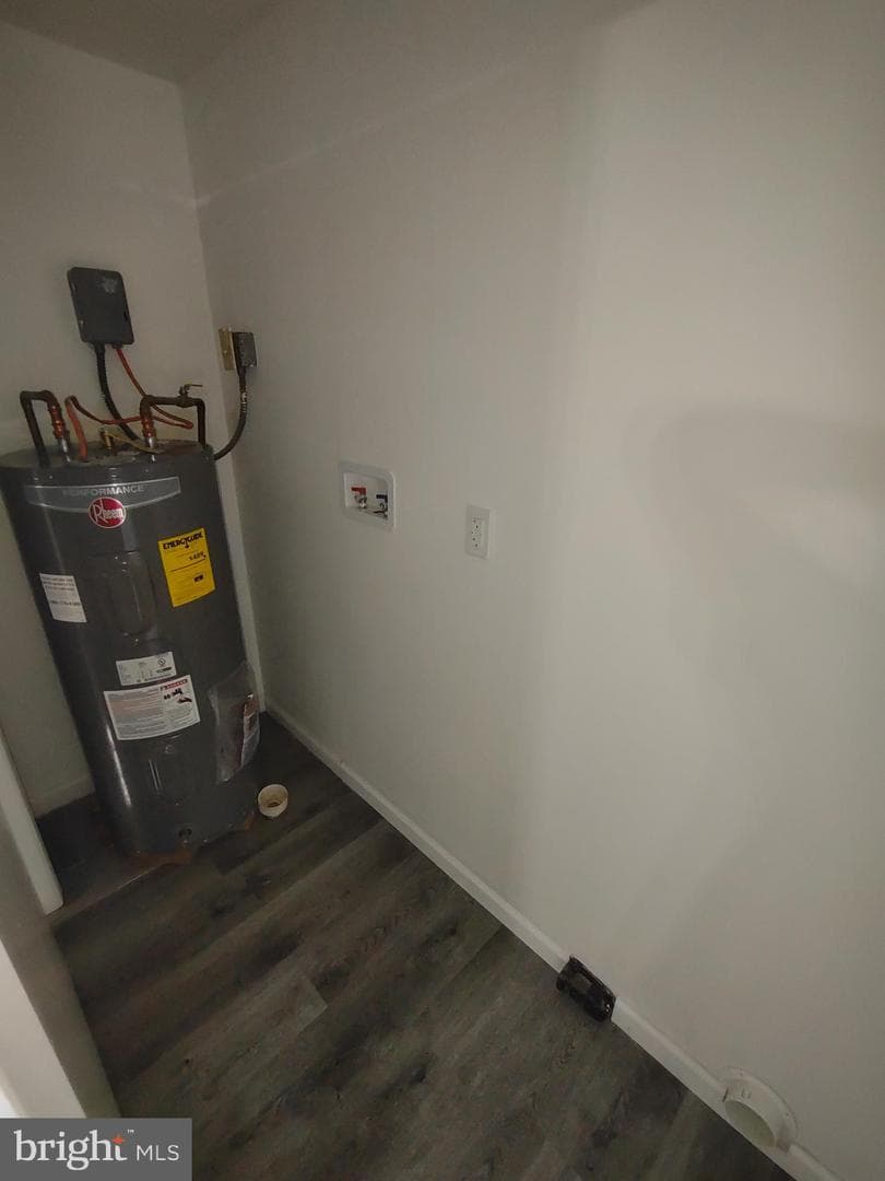138 Houston Avenue photo 12