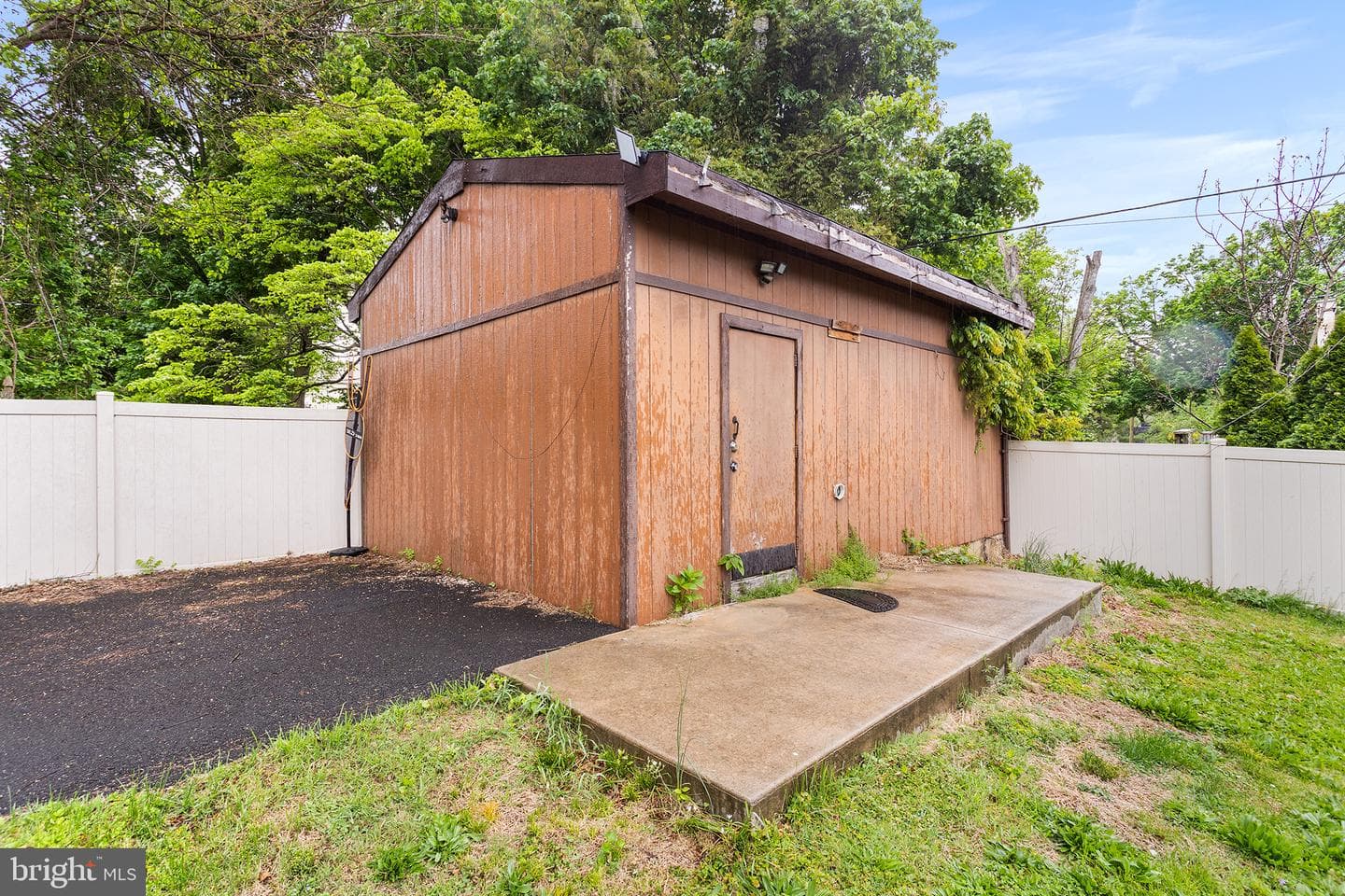1755 Rockwell Road photo 34