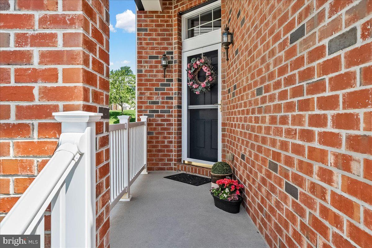 29 Thayer Way photo 34