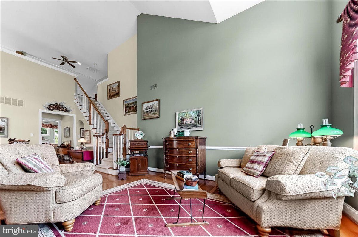 29 Thayer Way photo 7