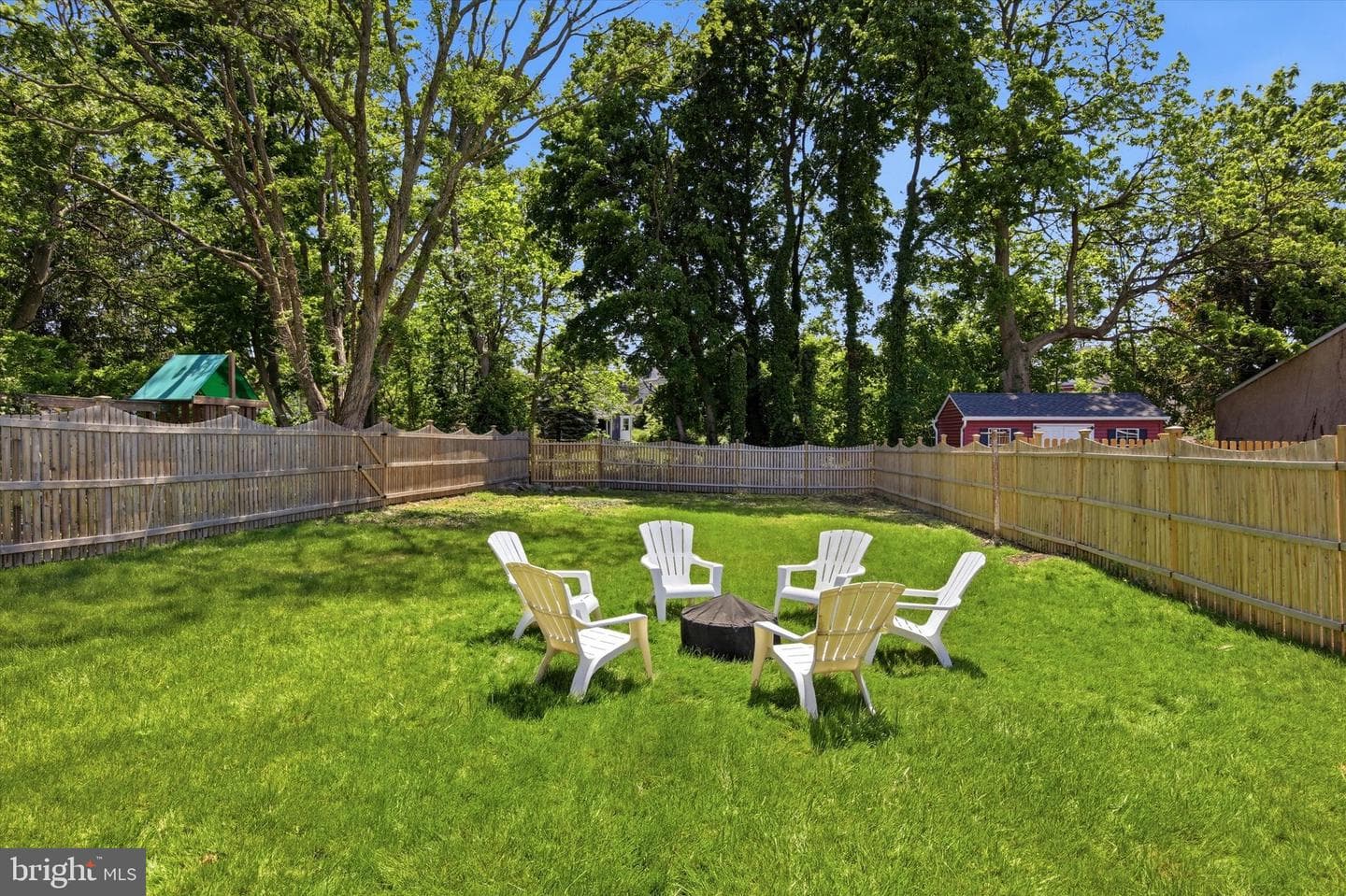 136 Greenwood Avenue photo 33
