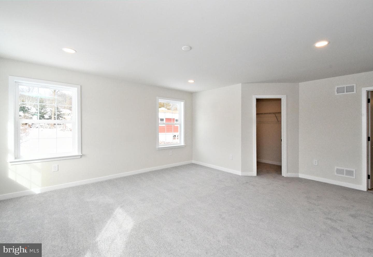 208 Schwenk Rd photo 40