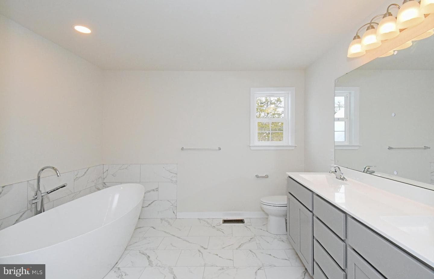 208 Schwenk Rd photo 44