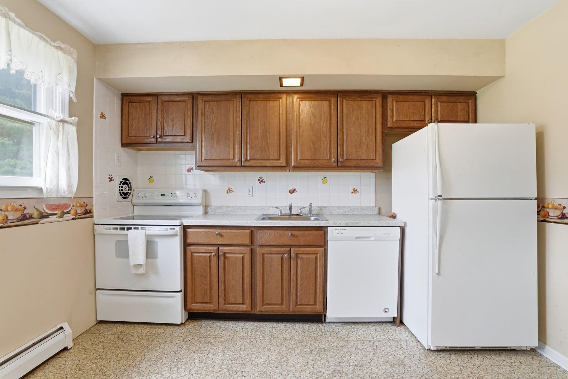 330 Wexford Road photo 11