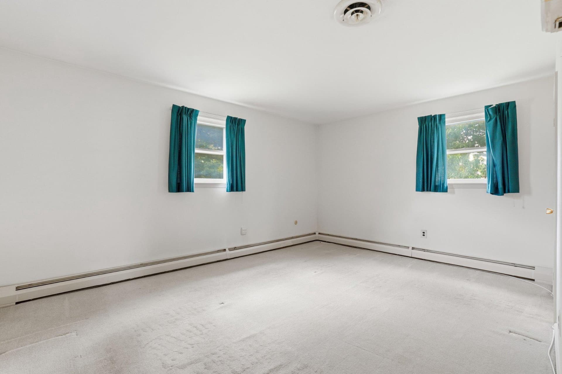 330 Wexford Road photo 18