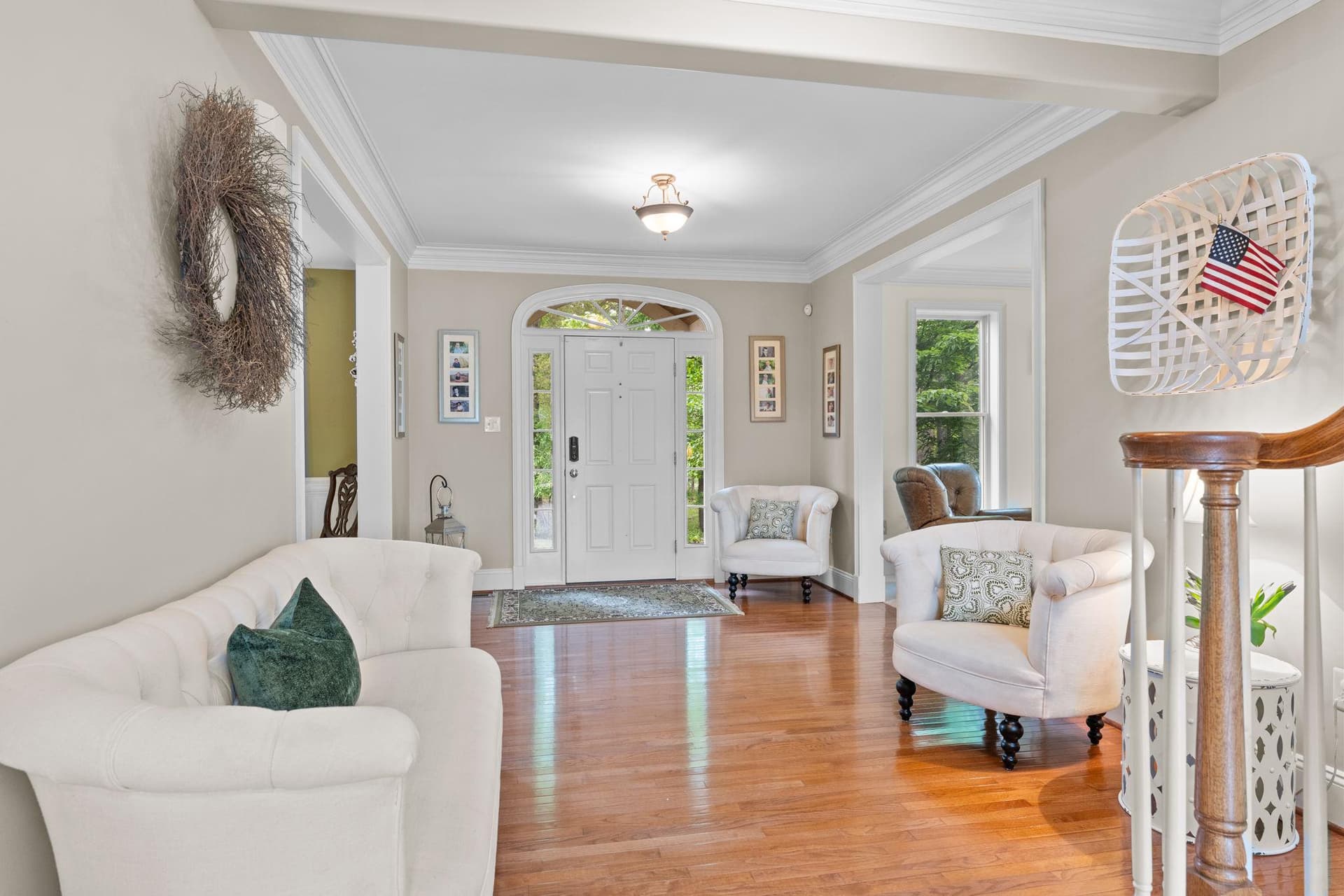 912 Ashbourne Way photo 5