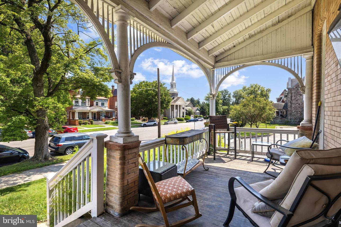 549 Haws Avenue photo 4