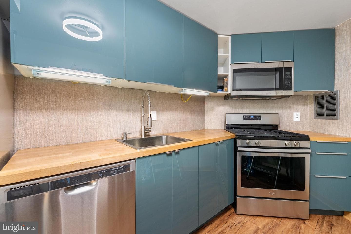 100 West Avenue #301-S photo 3