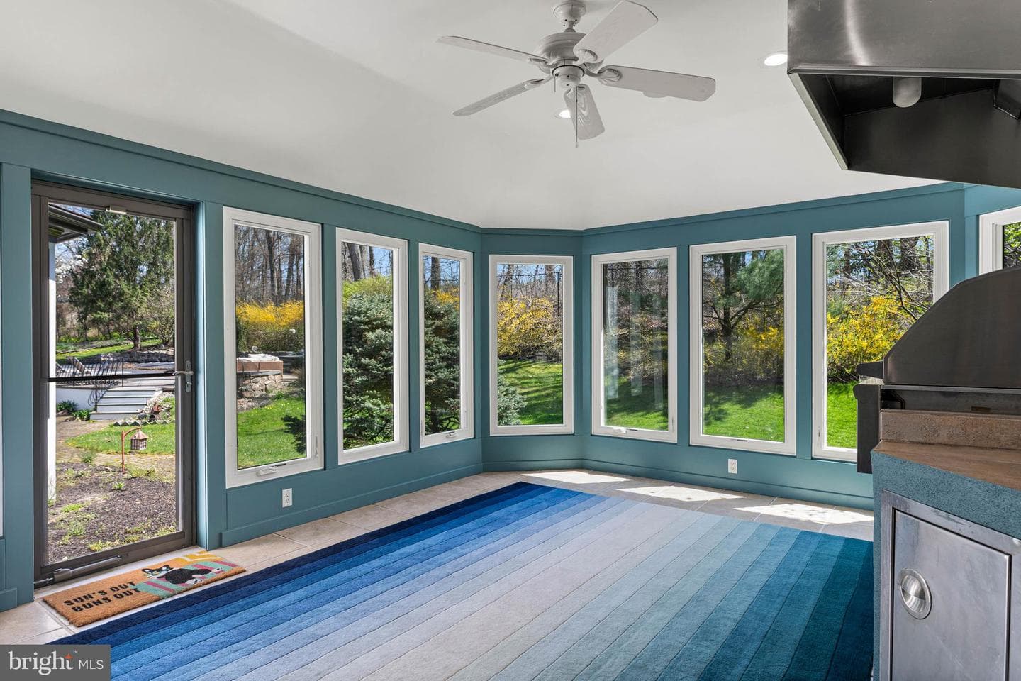 1075 Green Valley Road photo 30