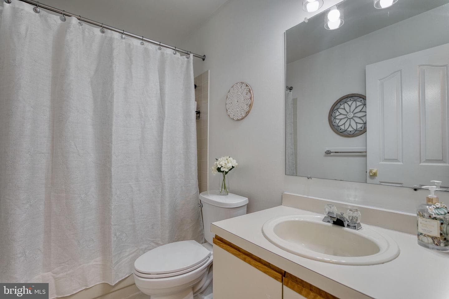 1408 Stratford Court #condo 1408 photo 28