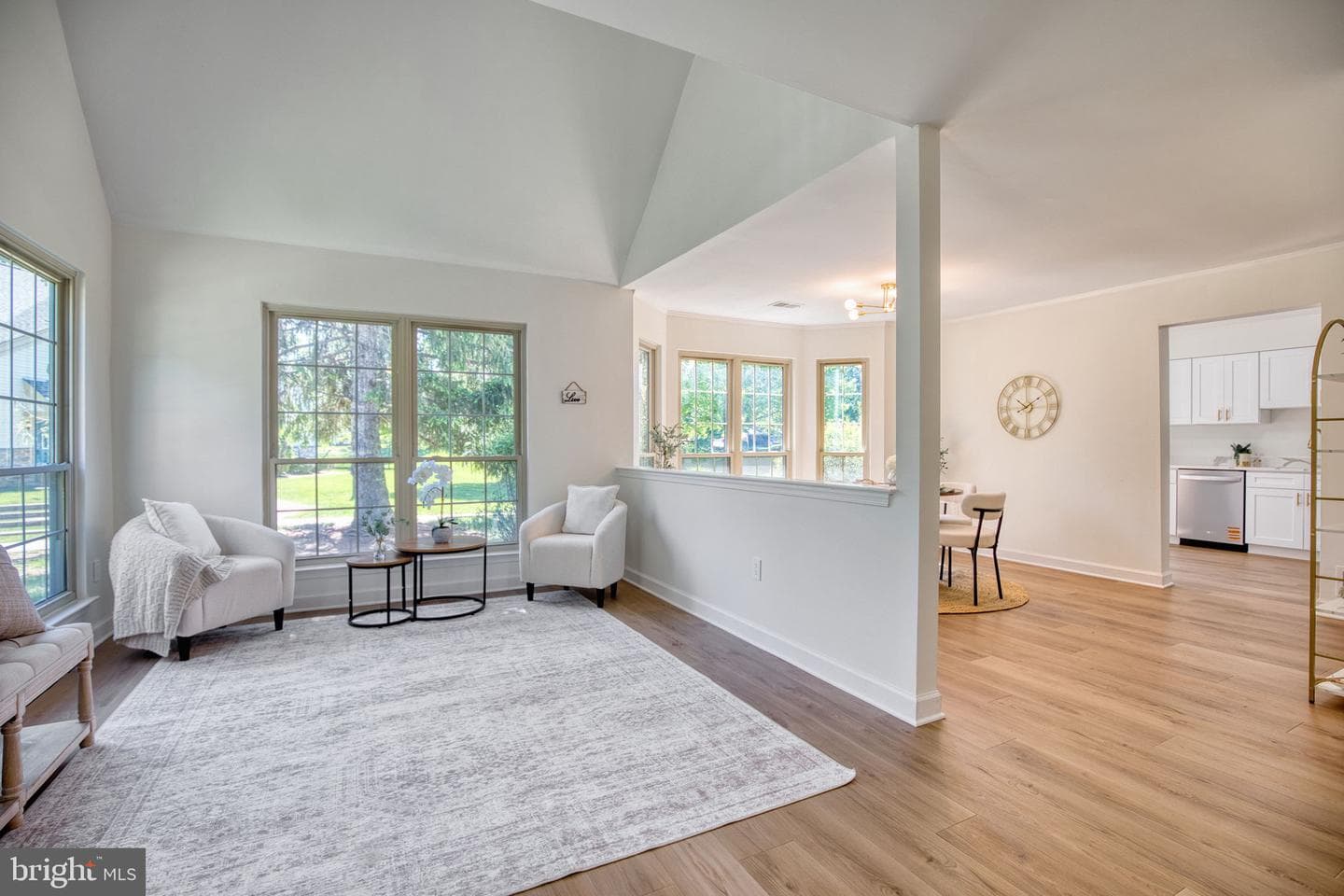 1408 Stratford Court #condo 1408 photo 6