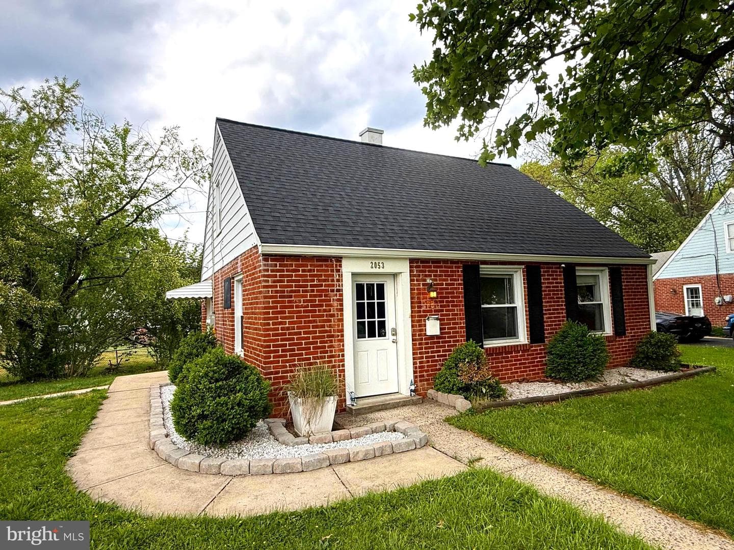 2053 Clearview photo 17