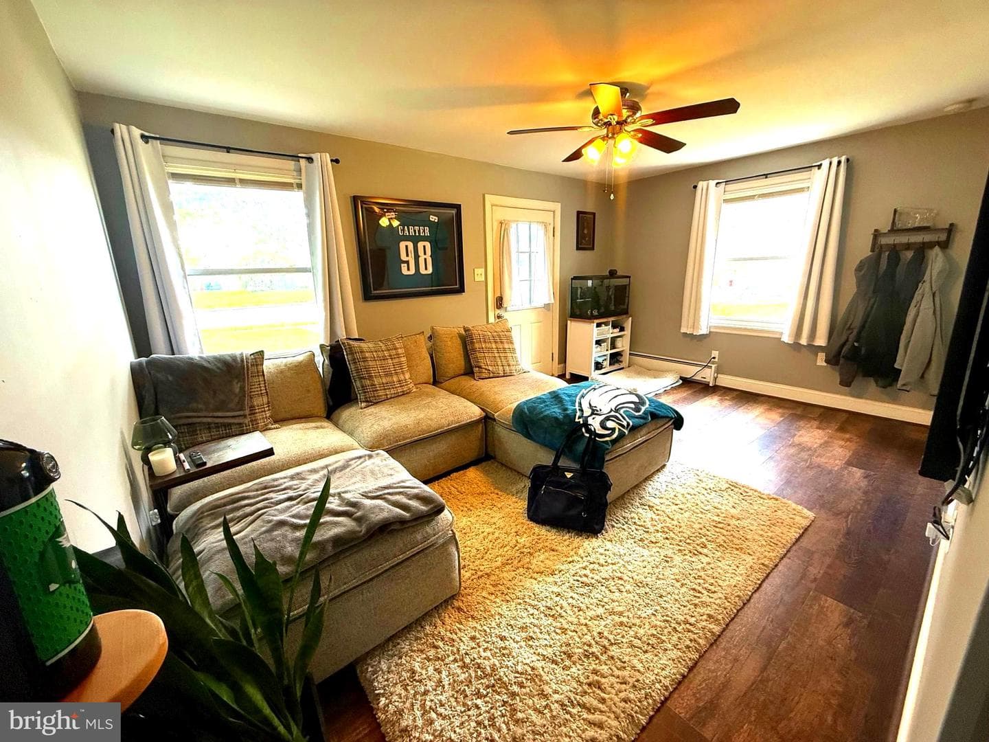 2053 Clearview photo 4