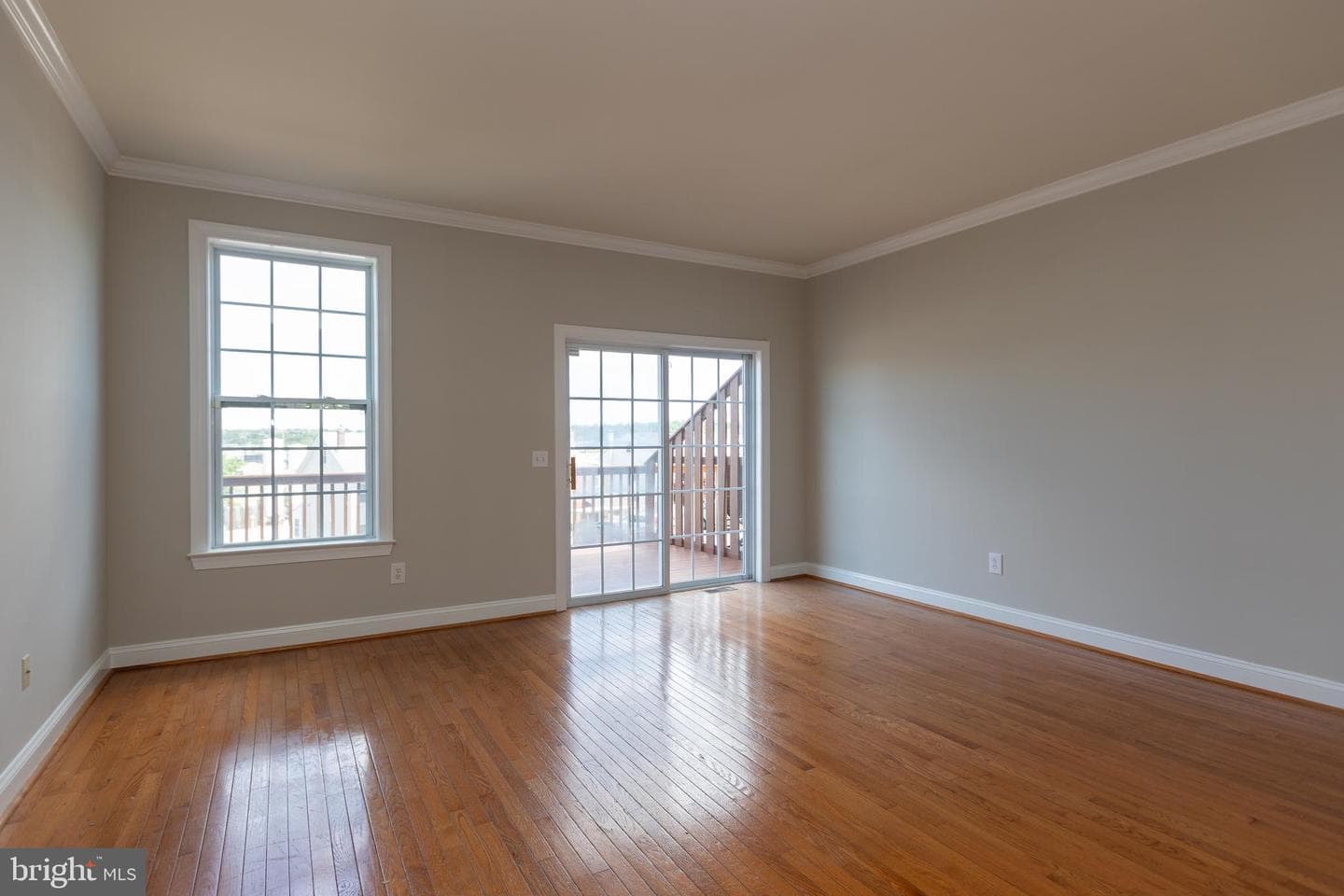 39 W 5th Street, Bridgeport