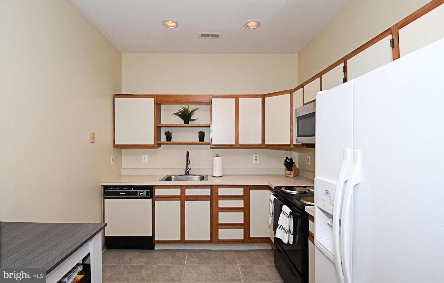 3404 Elizabeths Court #3404 photo 15