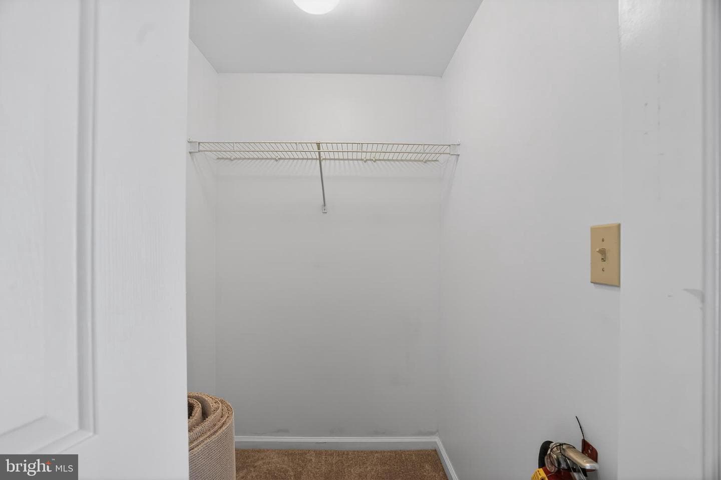 627 Brandon Road photo 16