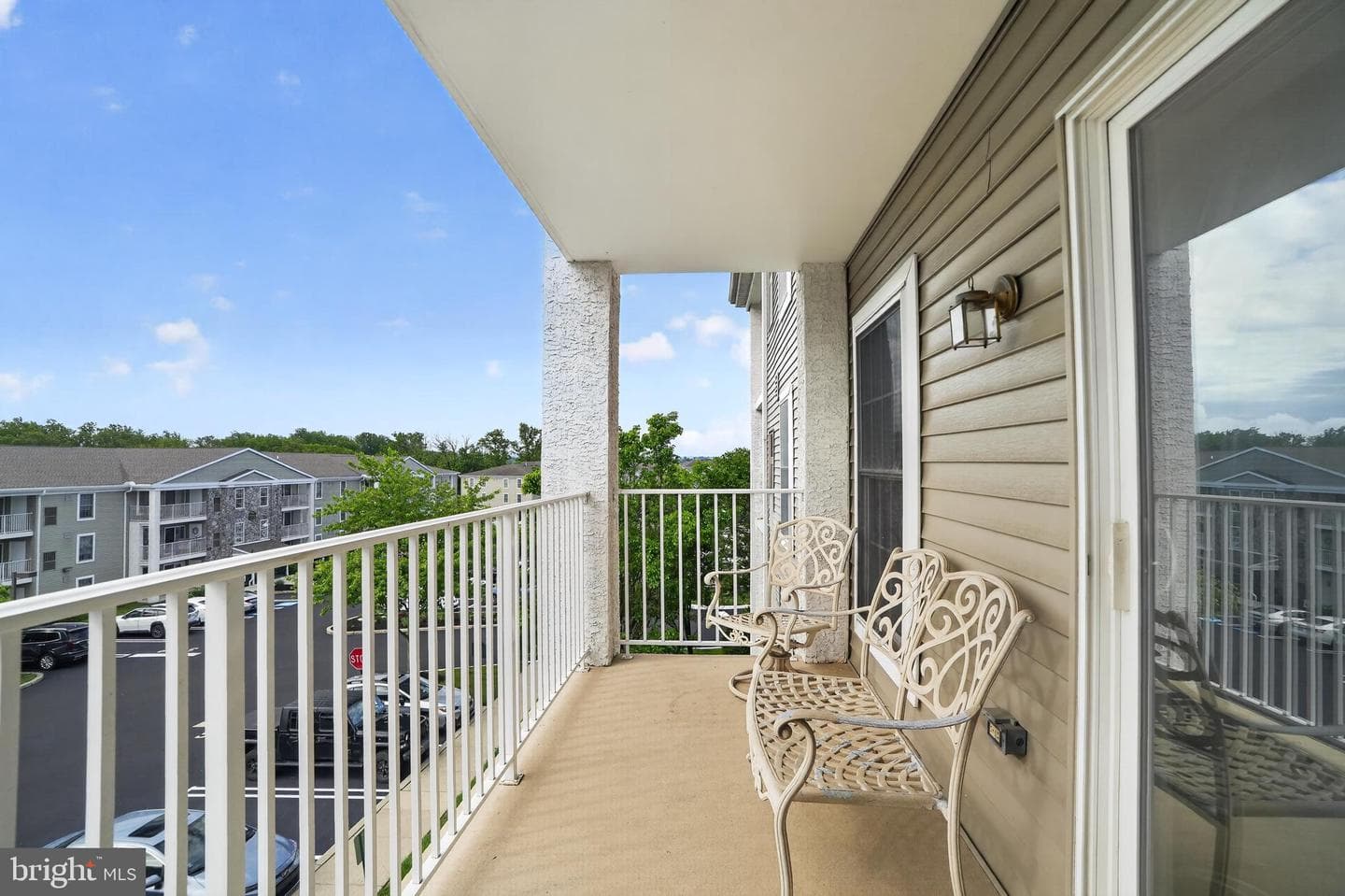 627 Brandon Road photo 17