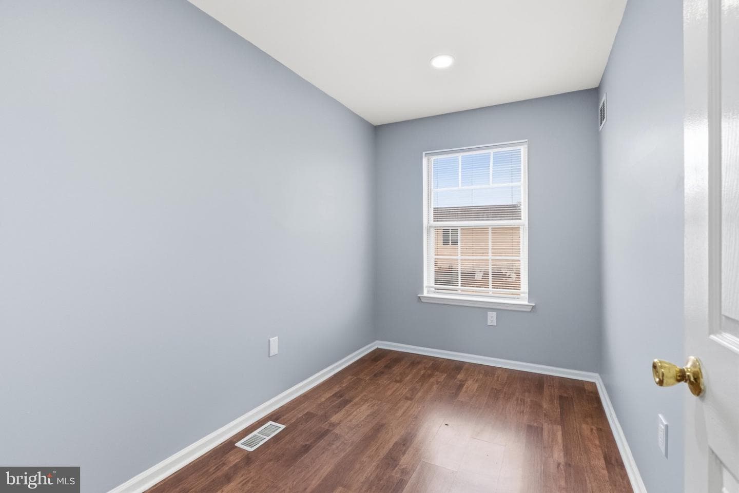34 2nd Street photo 15