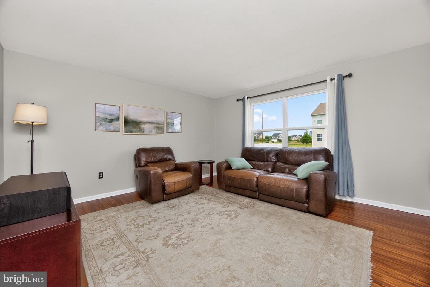 35 Westbury Drive photo 17