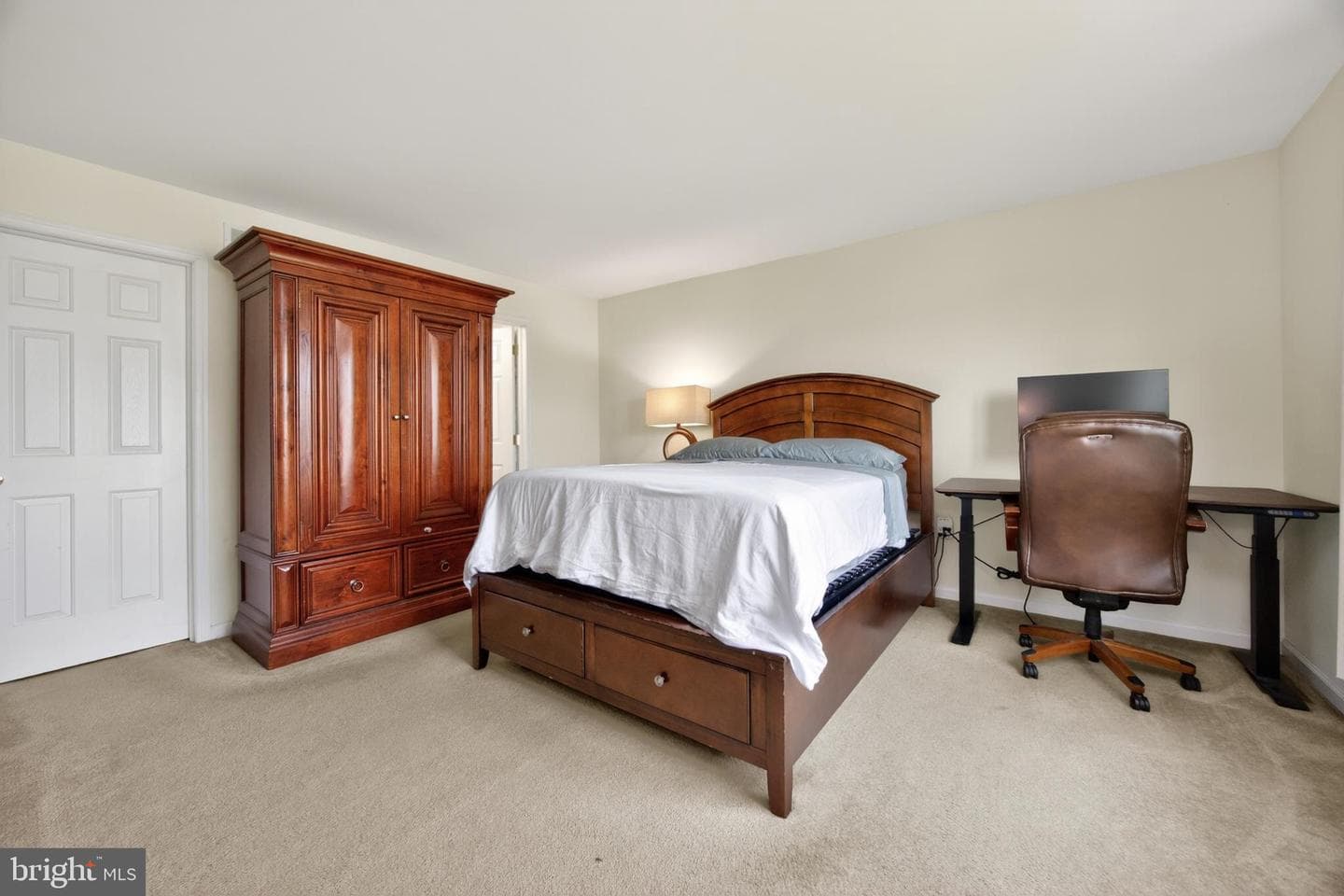 35 Westbury Drive photo 20