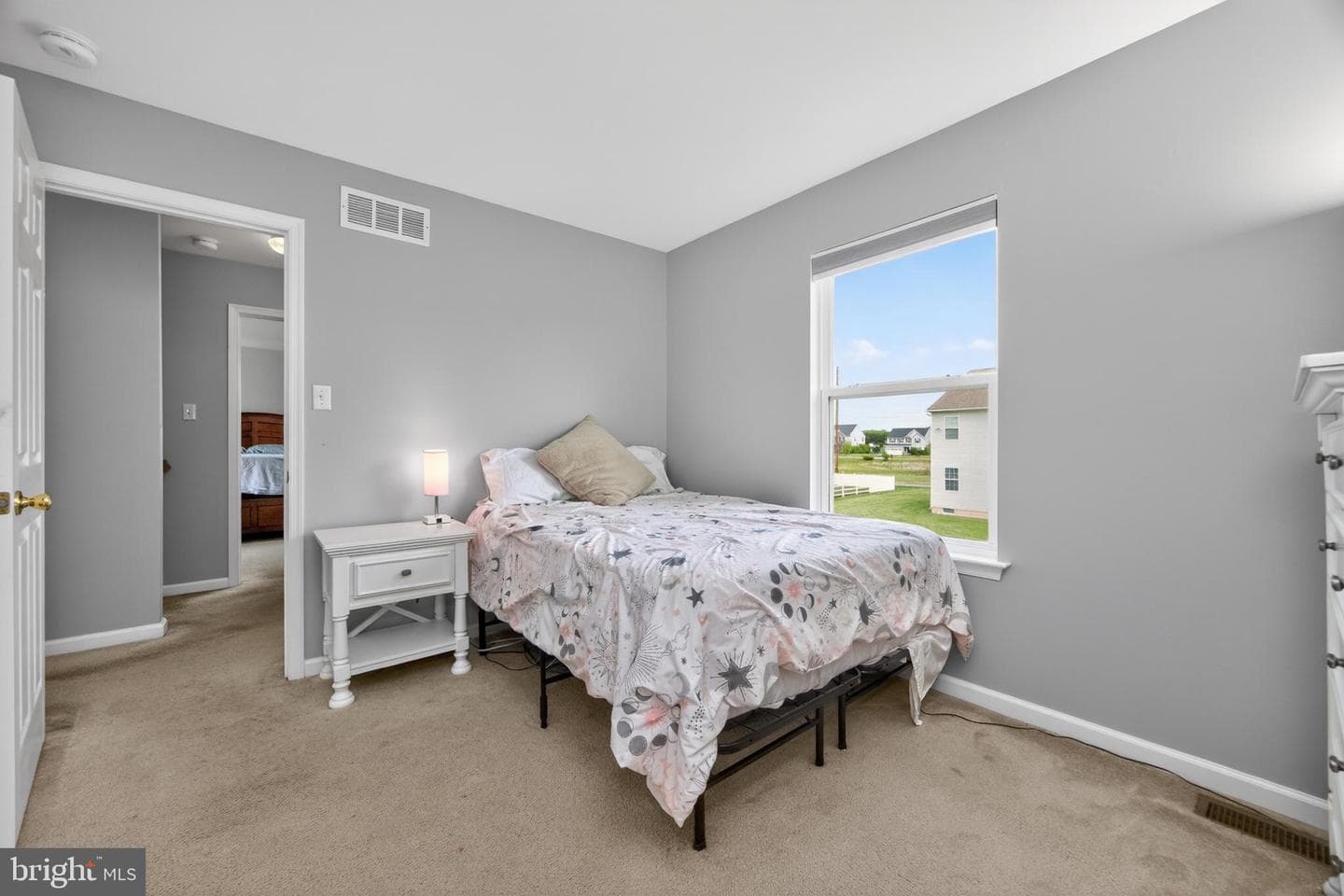 35 Westbury Drive photo 27