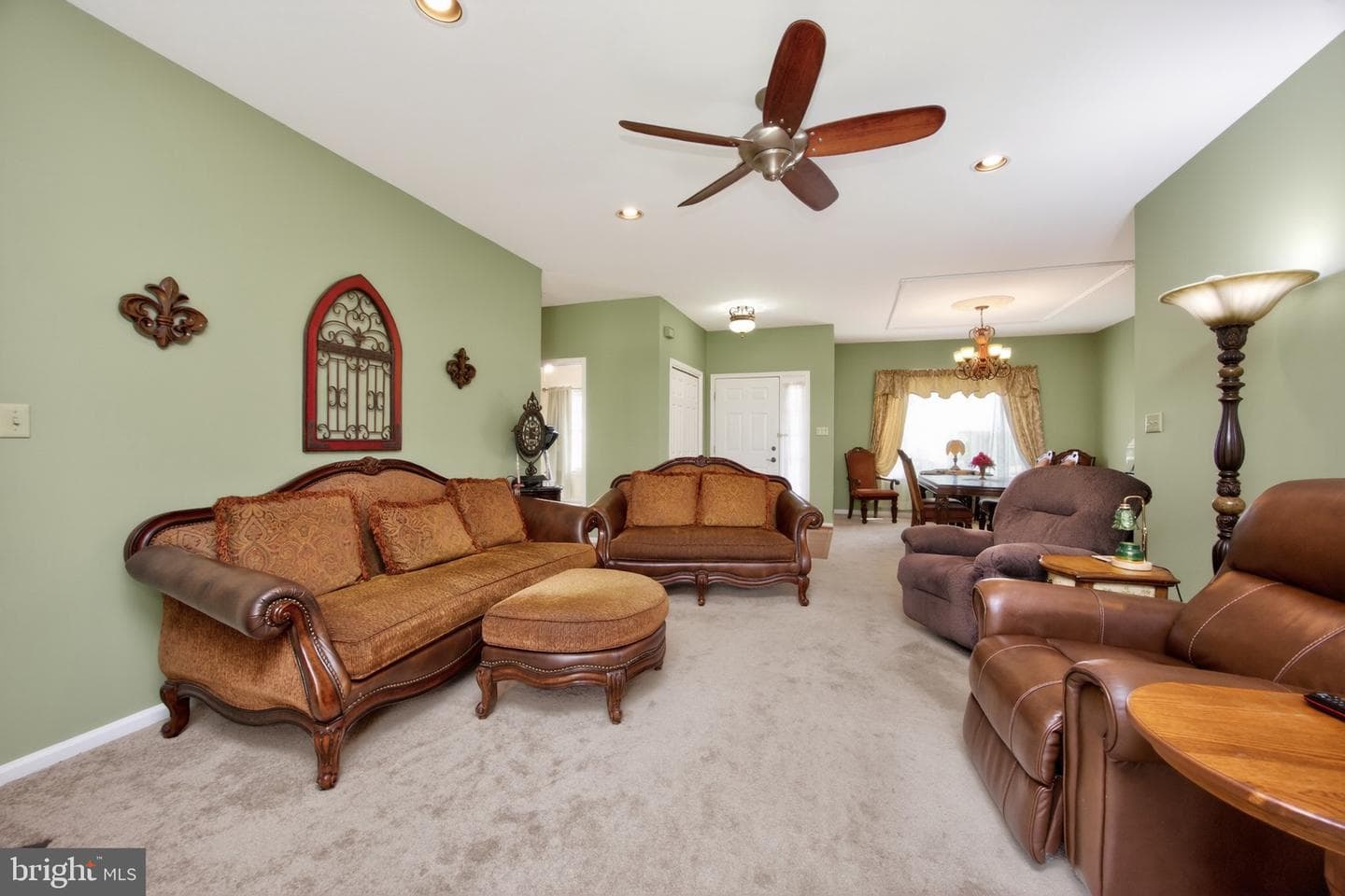 105 William Road photo 15