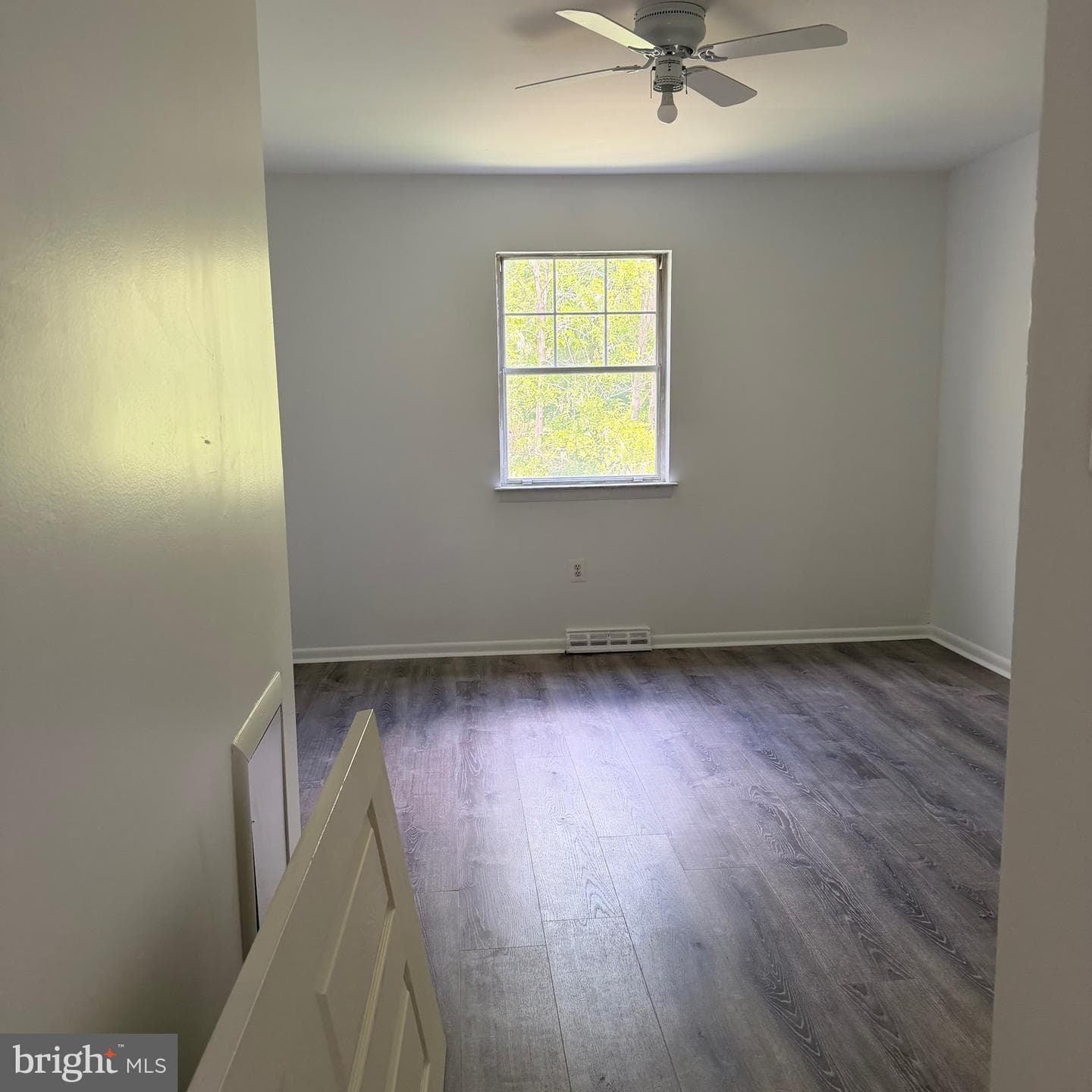 515 N York Road #9-E photo 4