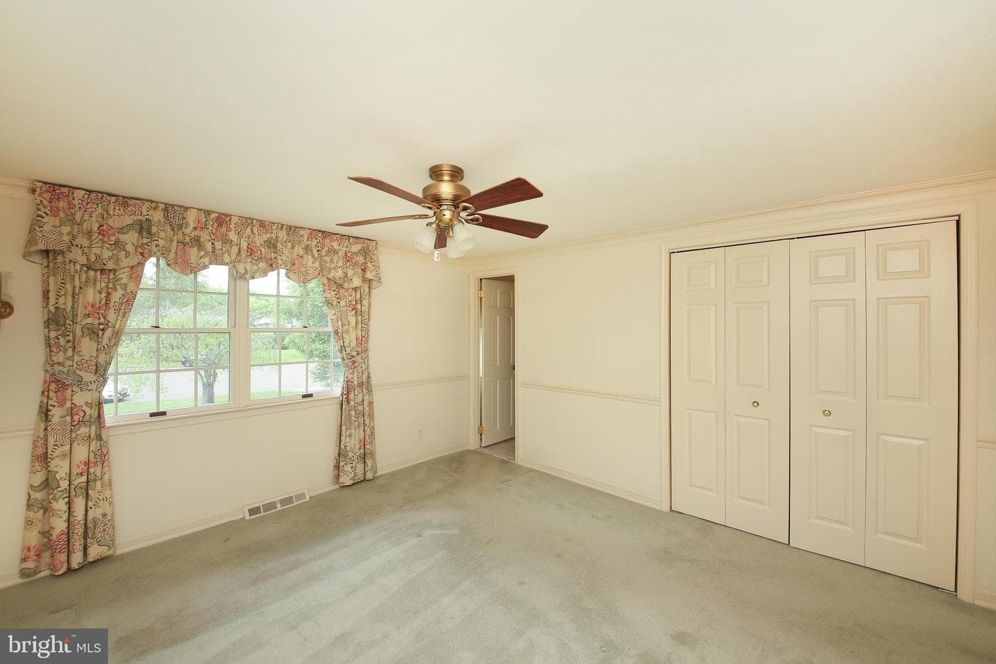 115 Hedgerow Place photo 28